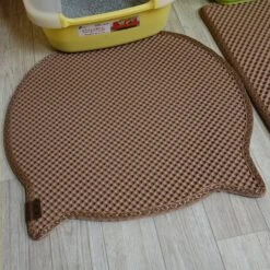 Moonshuttle Headshaped Blackhole Litter Mat -Cat Supplies 109514 PT5. AC SS1800 V1484838559