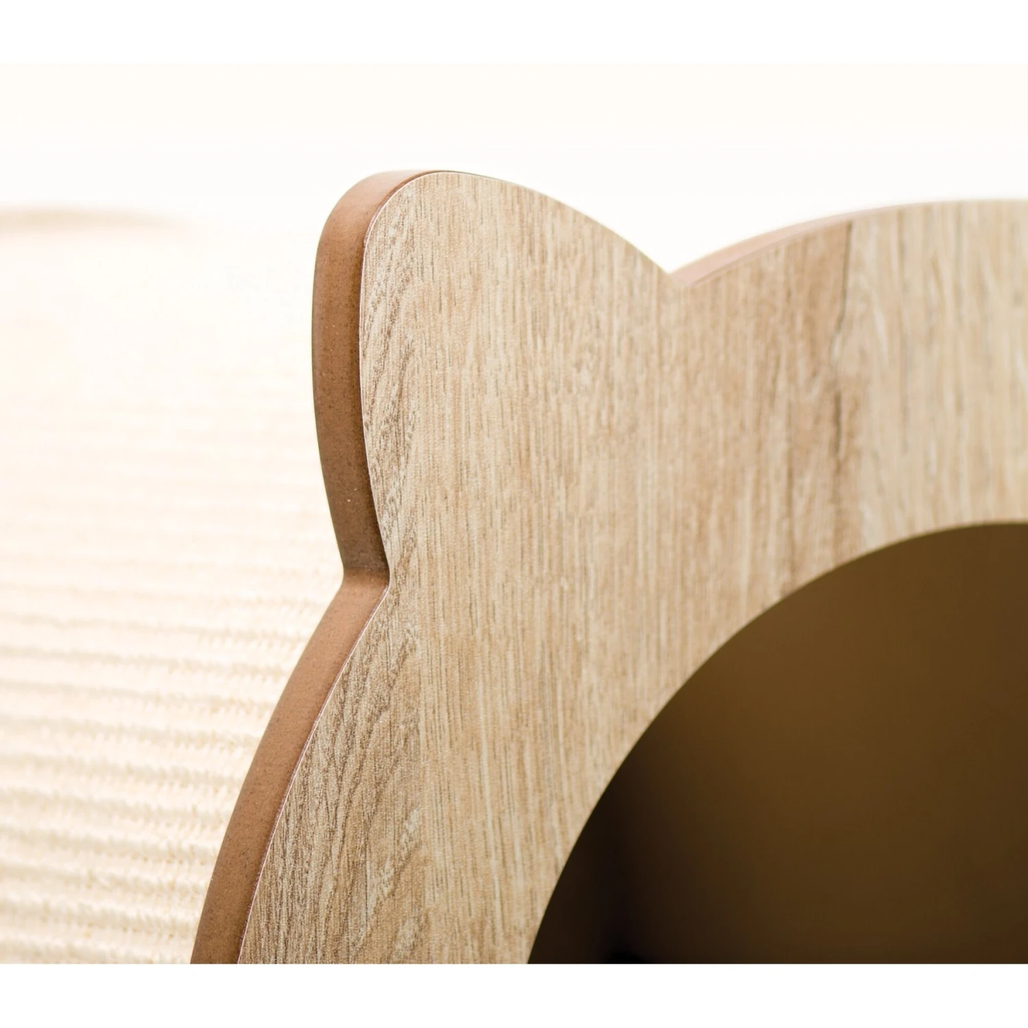 Vesper Minou 15.94-in Modern Cat Scratcher With Toy 5 Vesper Minou 15.94-in Modern Cat Scratcher With Toy - Image 3