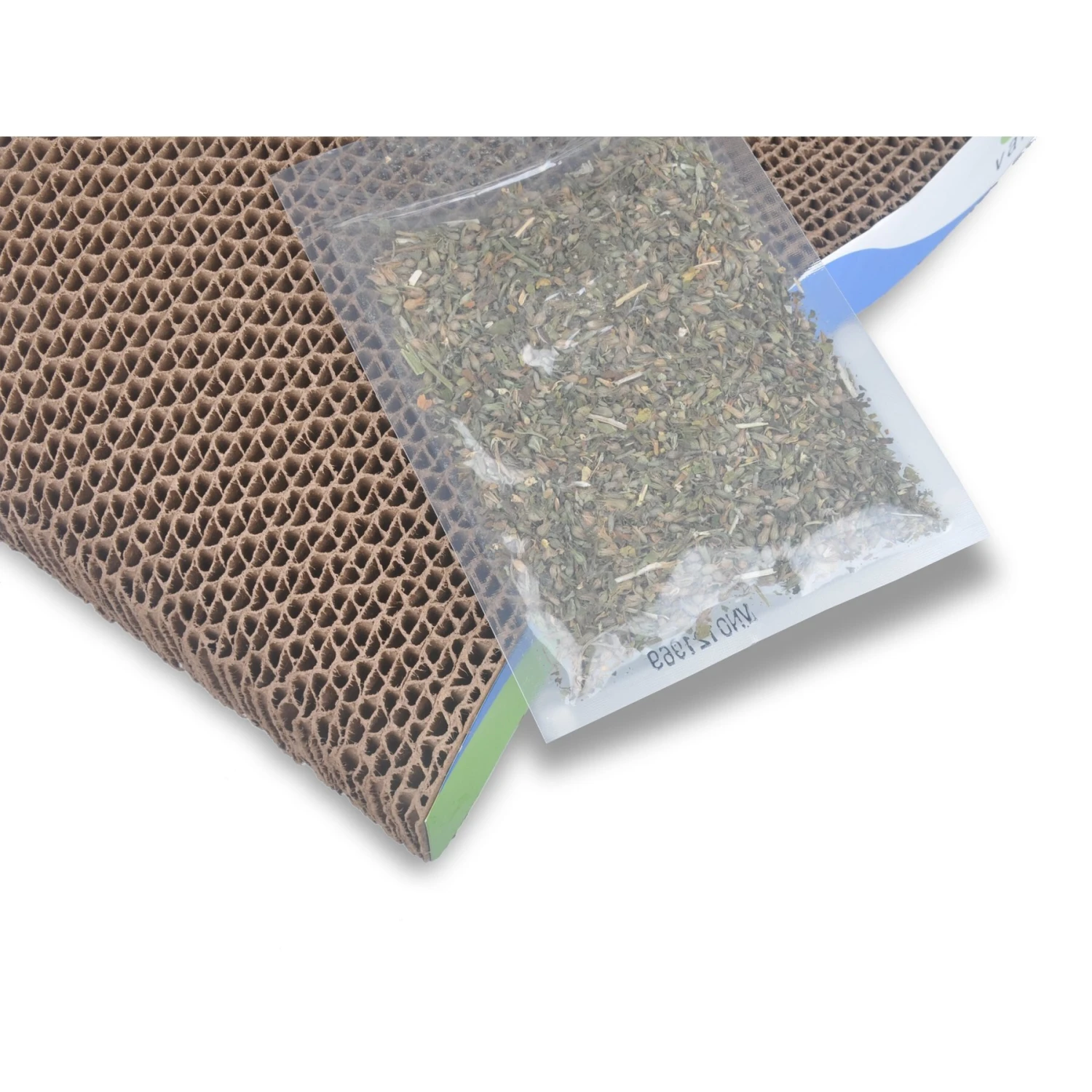 Van Ness Scratch 'N Relax Cat Scratcher Toy With Catnip 6 Van Ness Scratch 'N Relax Cat Scratcher Toy With Catnip - Image 4